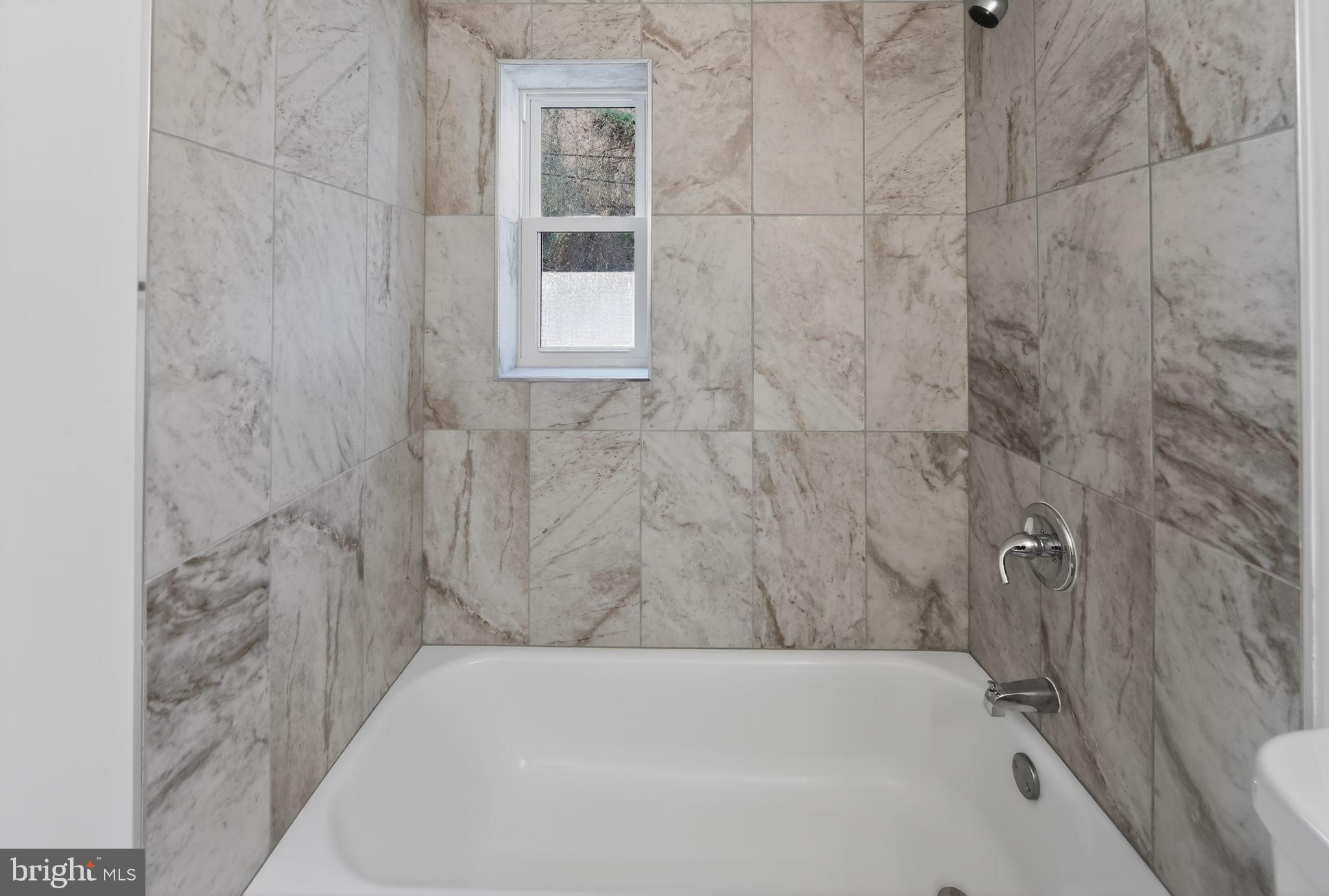 SIMONDS GARDENS - Residential