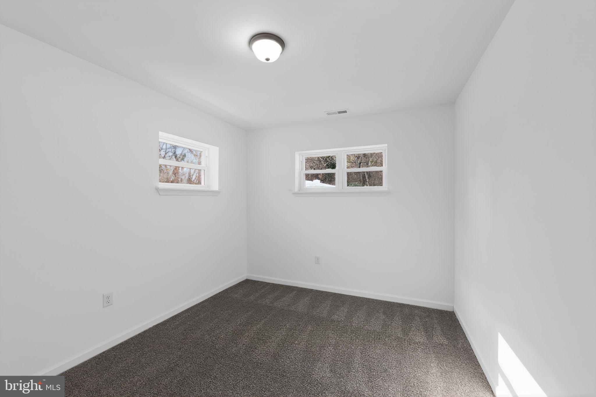 SIMONDS GARDENS - Residential