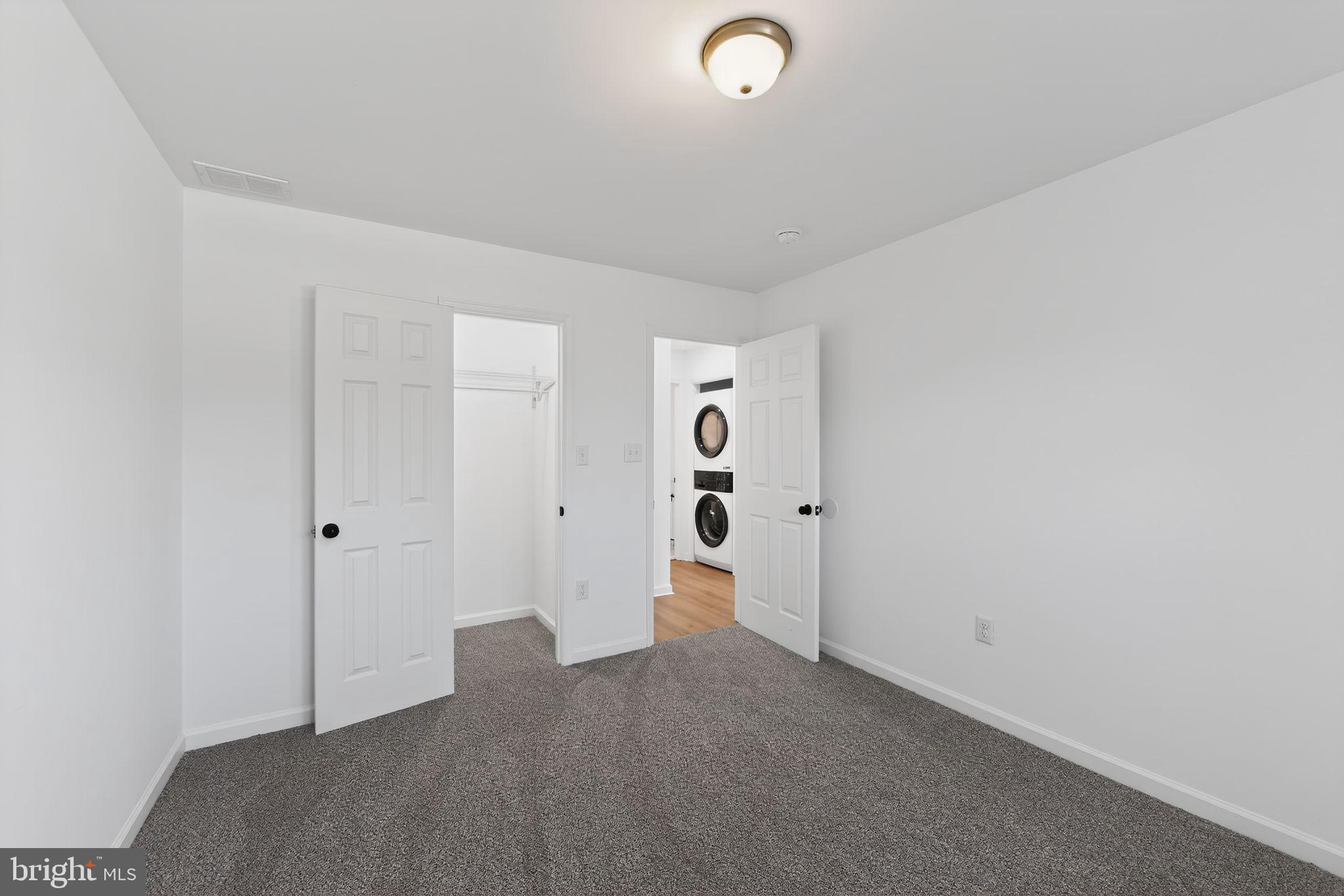 SIMONDS GARDENS - Residential