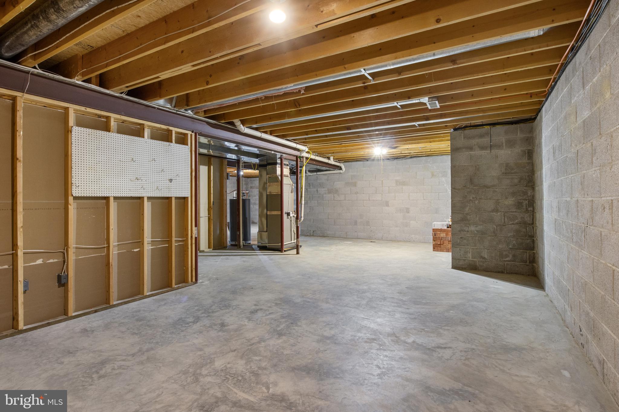 WOODSHIRE VILLAGE - Residential