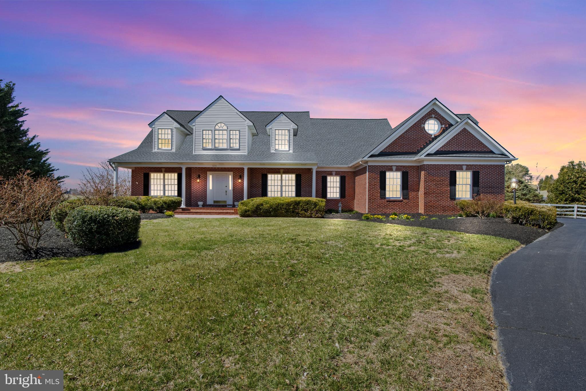 WOODSHIRE VILLAGE - Residential