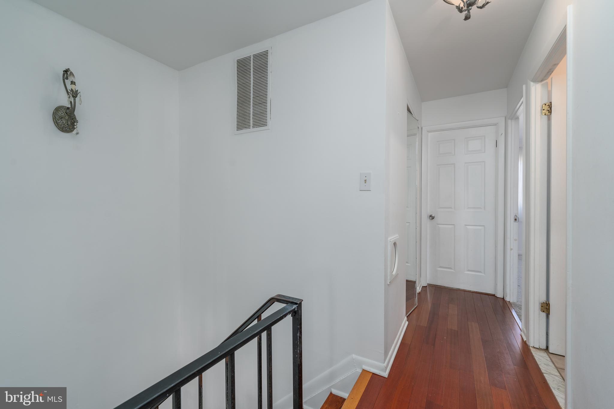 THE CEDARS - Residential