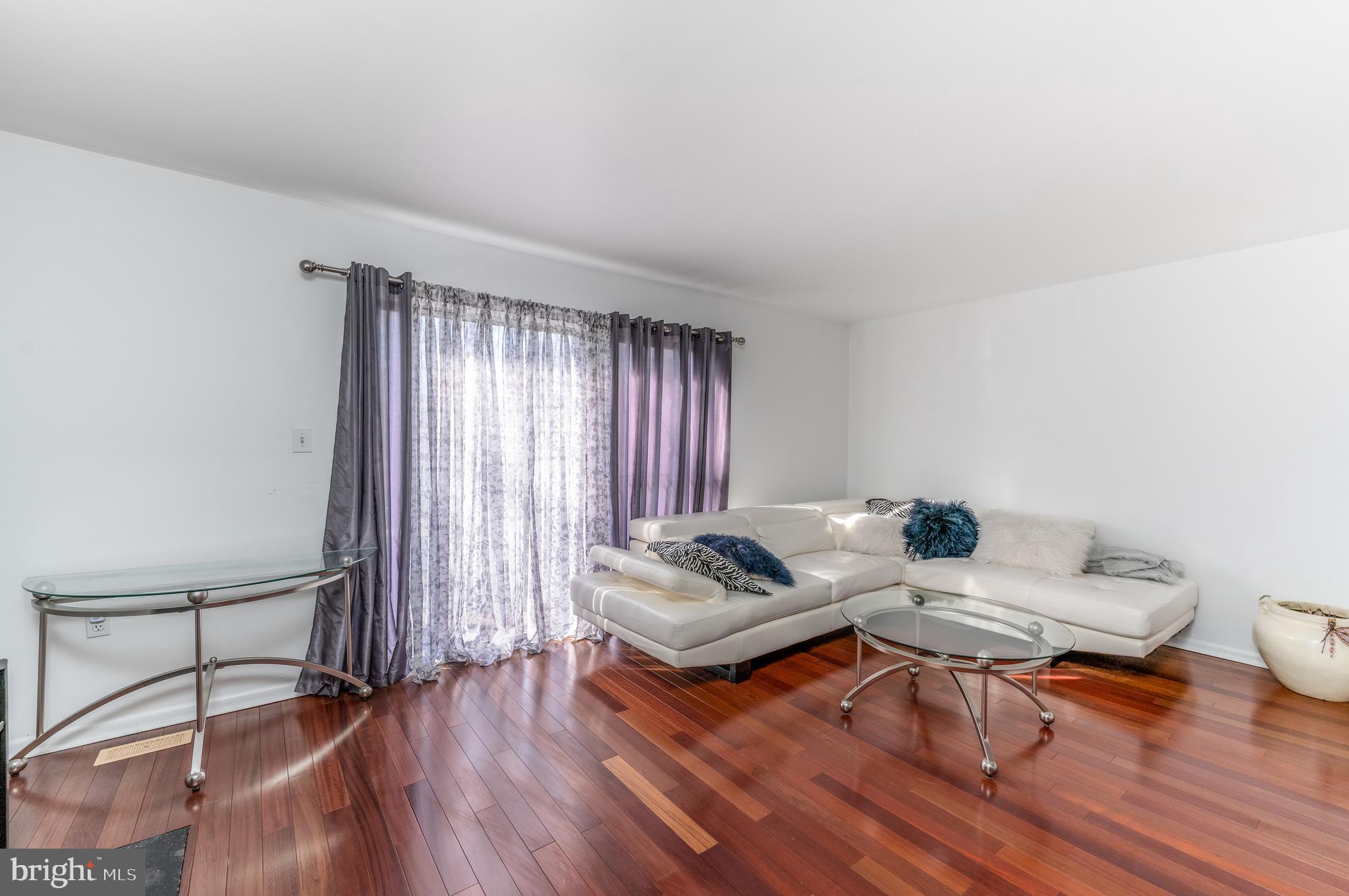 THE CEDARS - Residential