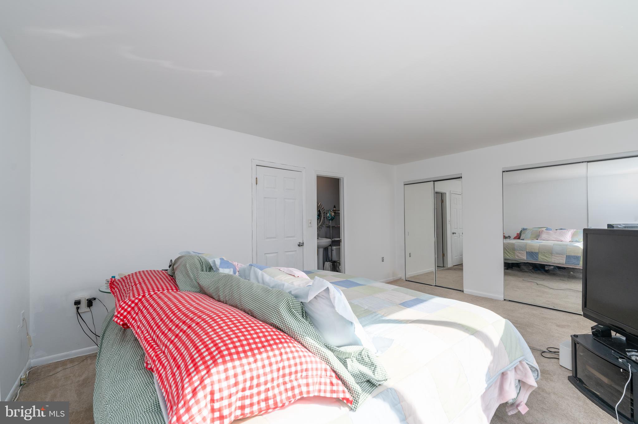 THE CEDARS - Residential