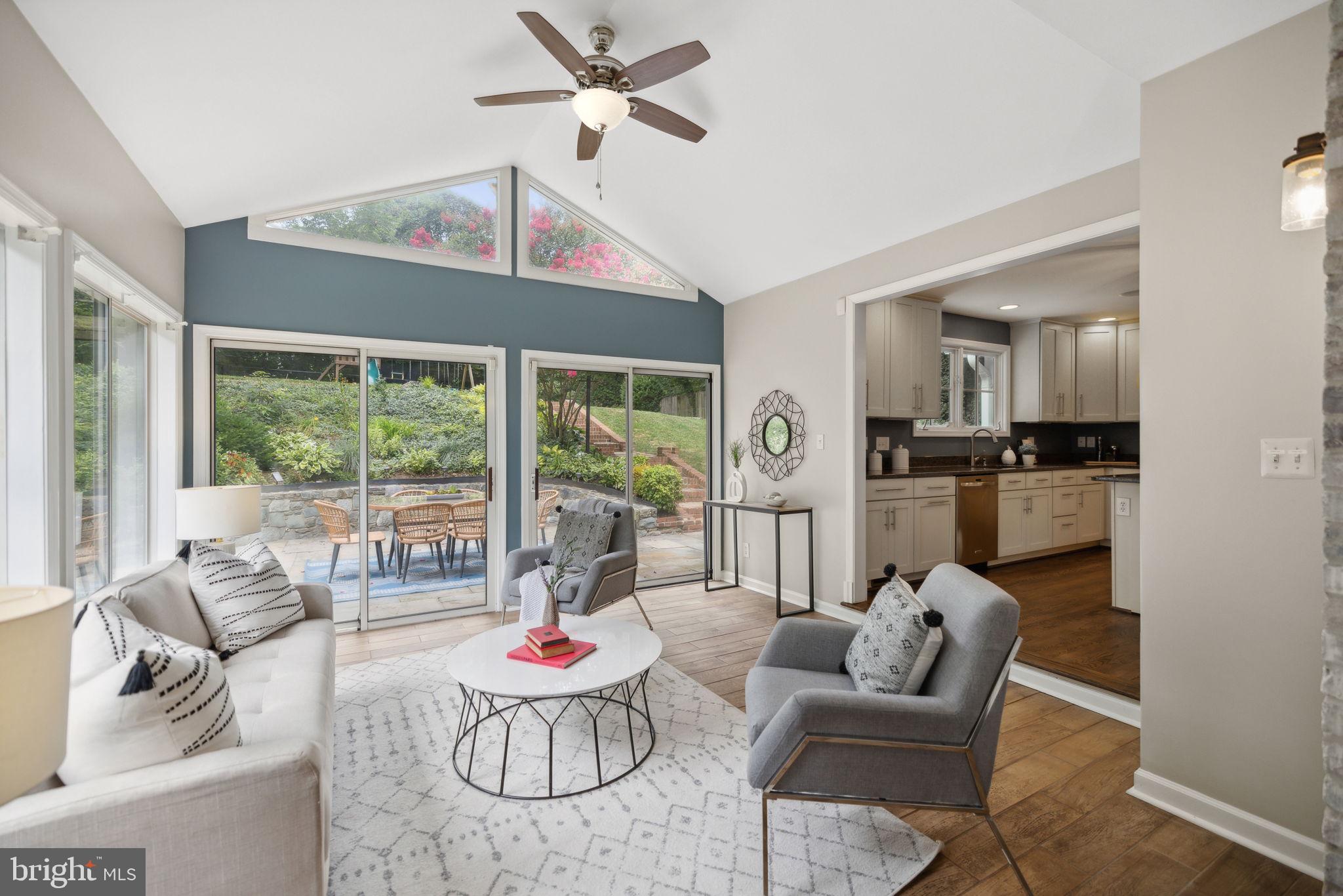 BURNING TREE VALLEY - Residential