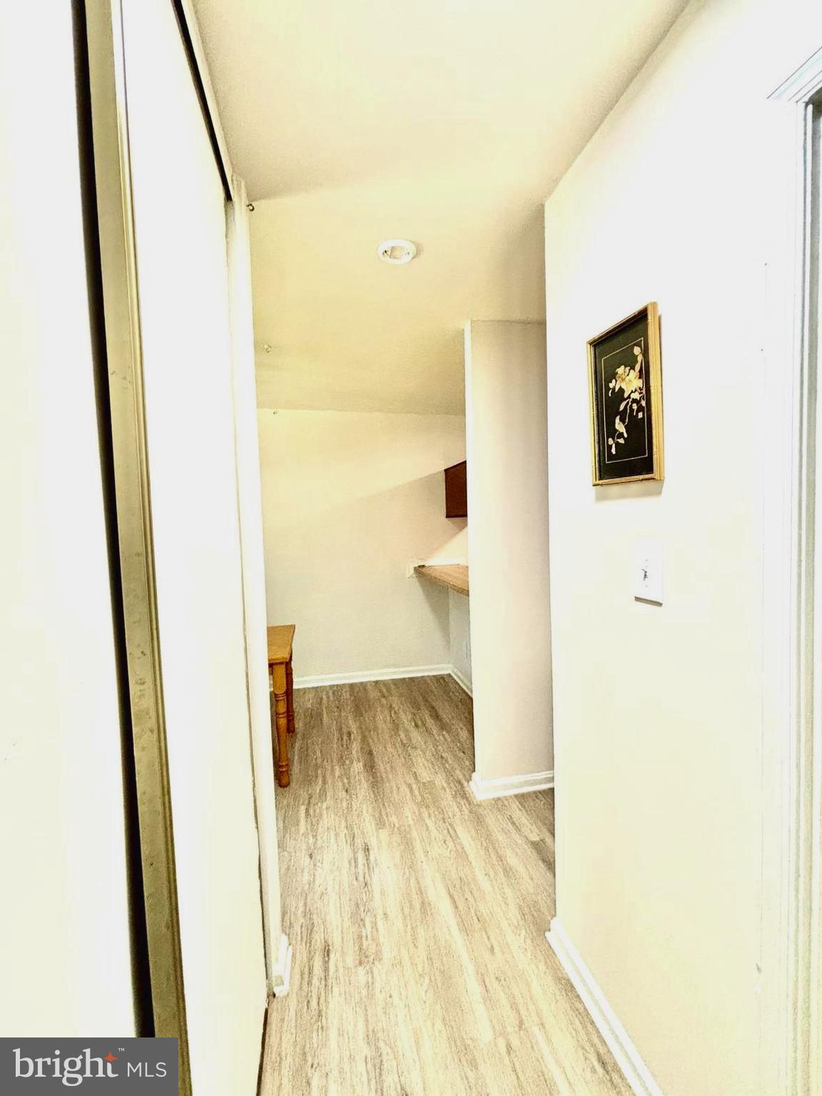 HERITAGE SQUARE - Residential