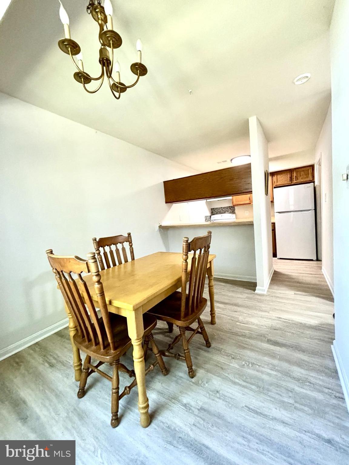 HERITAGE SQUARE - Residential