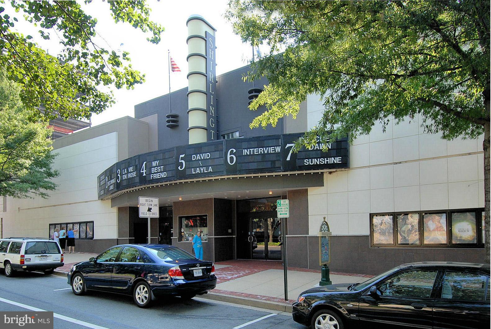 BEVERLY HILLS - Residential Lease