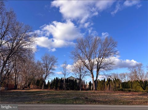 150 WOODS DRIVE MECHANICSBURG PA 17050