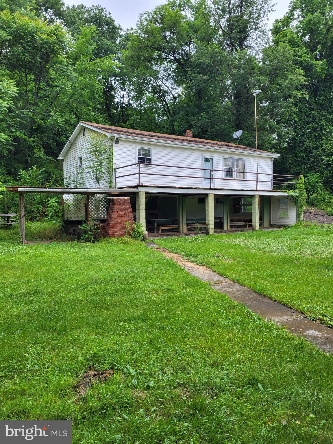 VALLEY ACRES - Residential