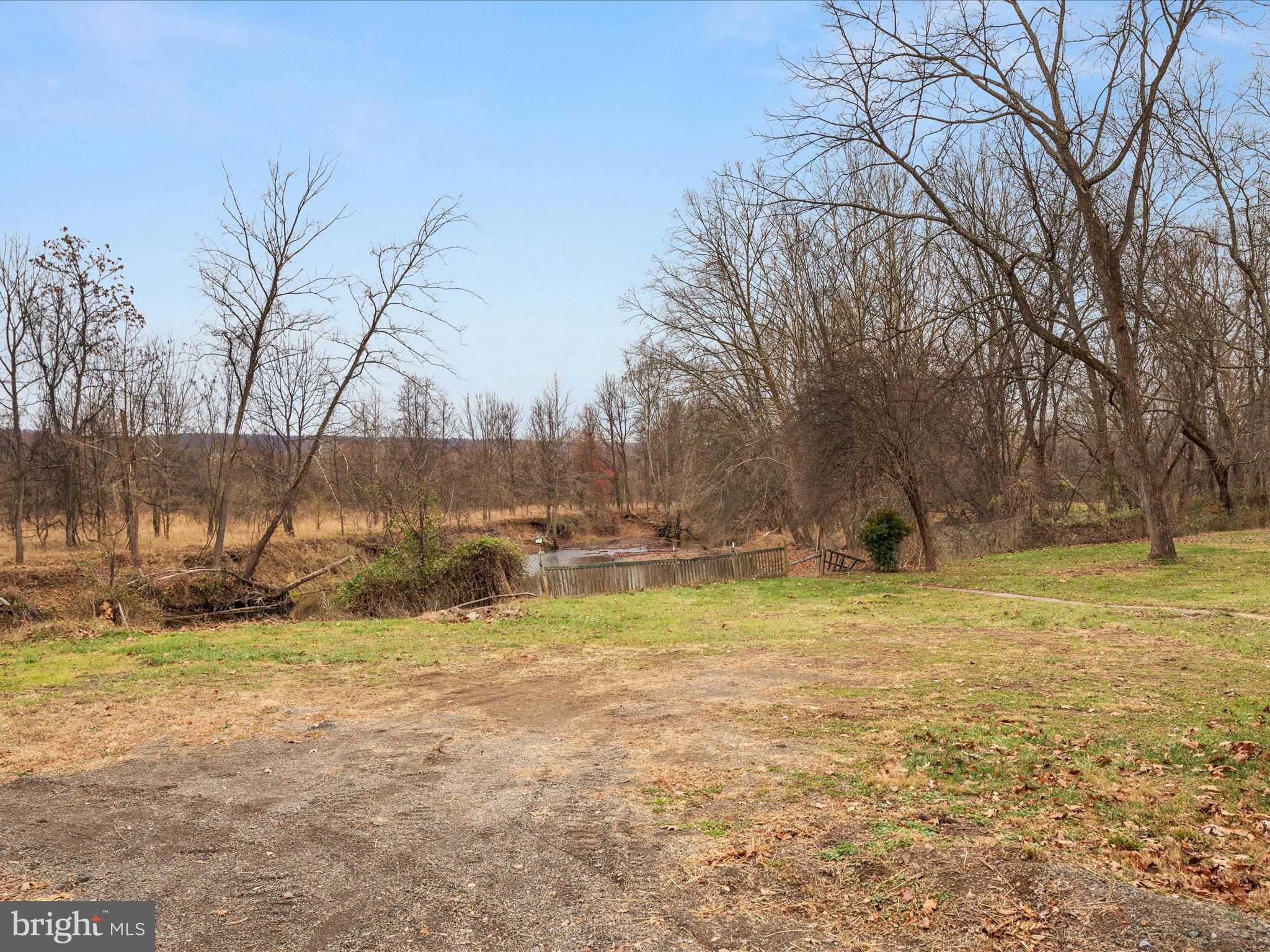 VALLEY ACRES - Residential