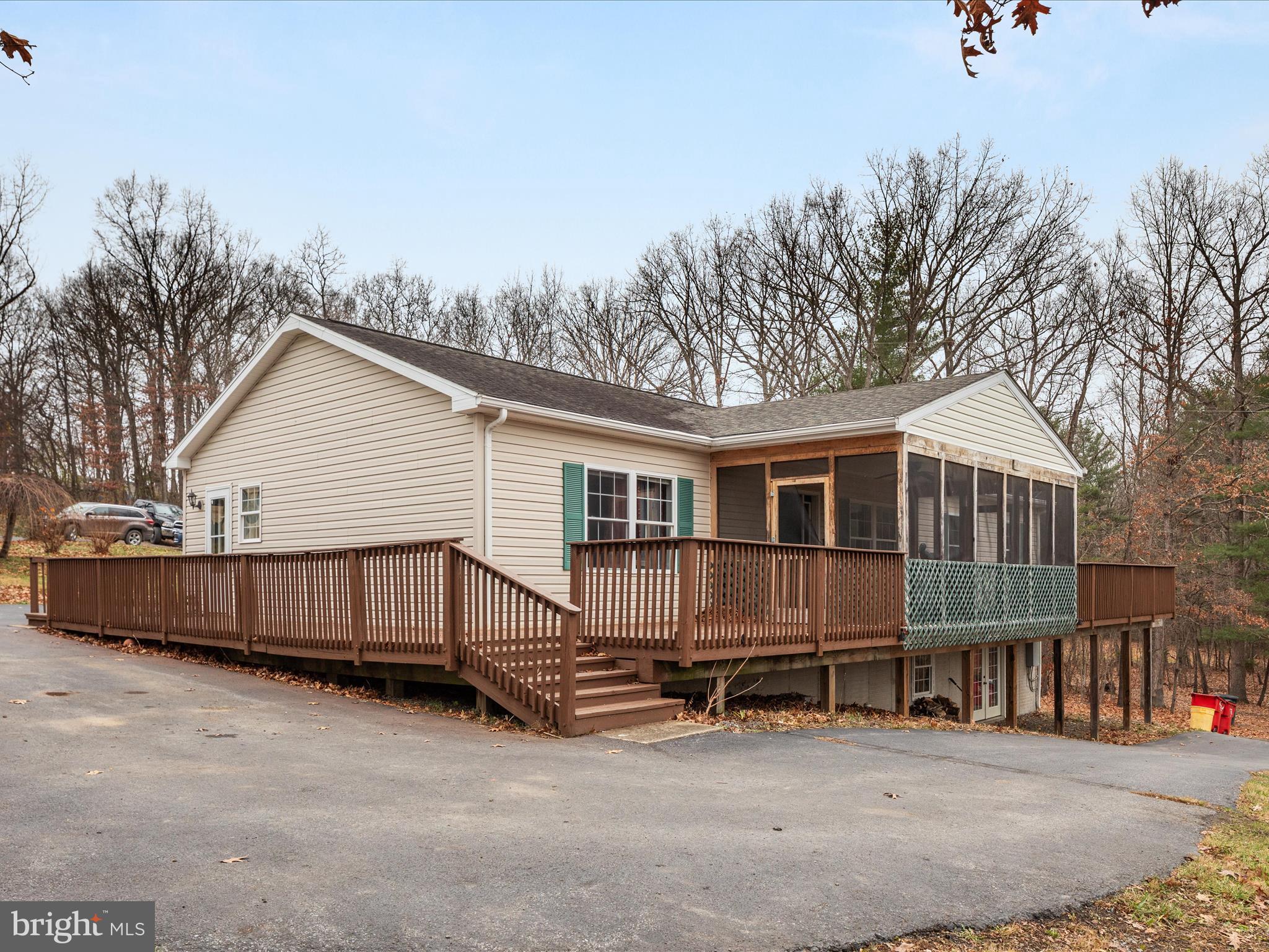 VALLEY ACRES - Residential