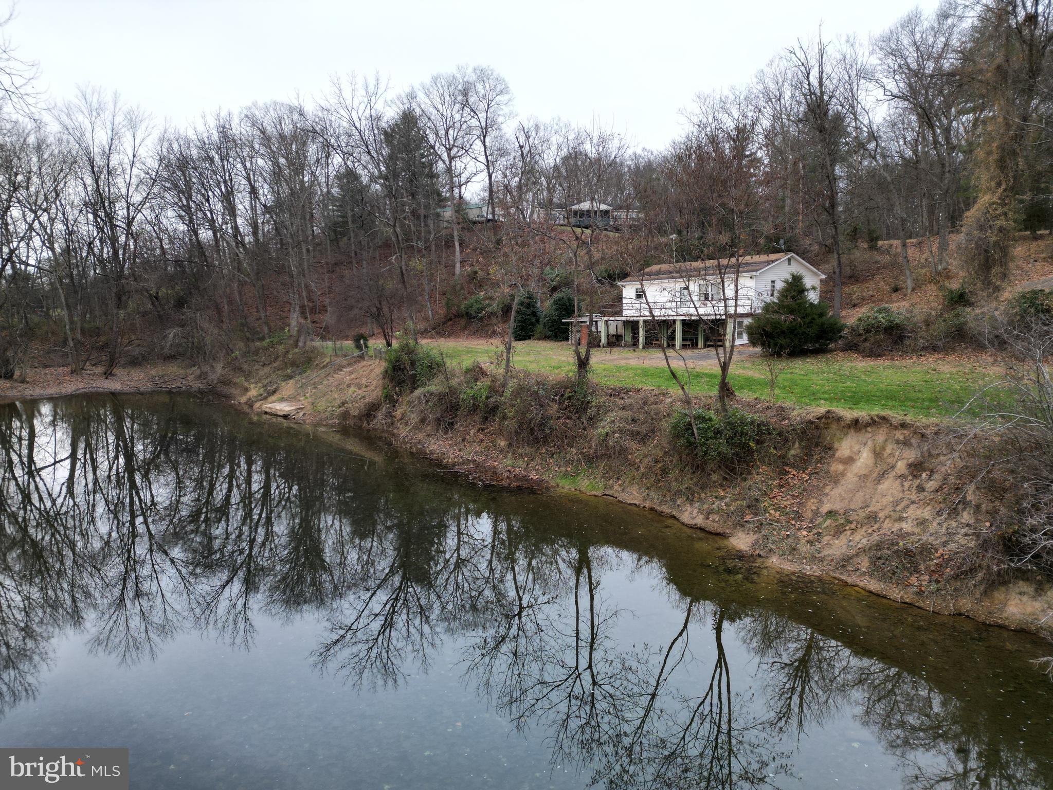 VALLEY ACRES - Residential