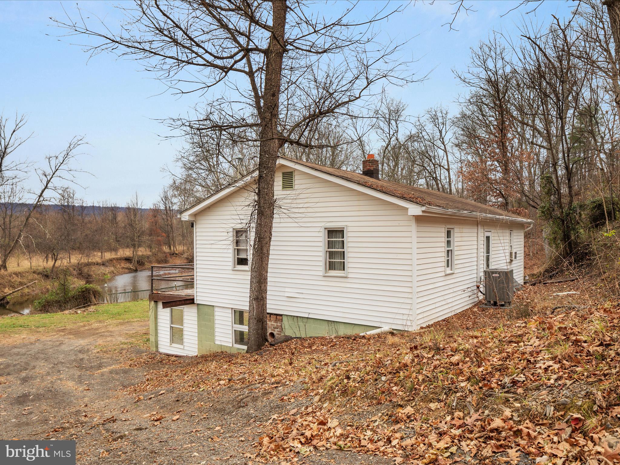 VALLEY ACRES - Residential