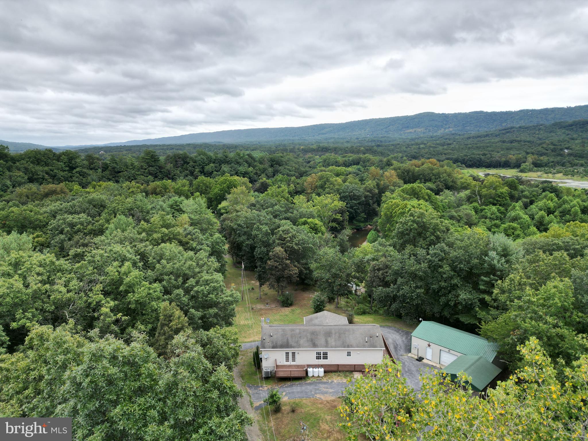 VALLEY ACRES - Residential