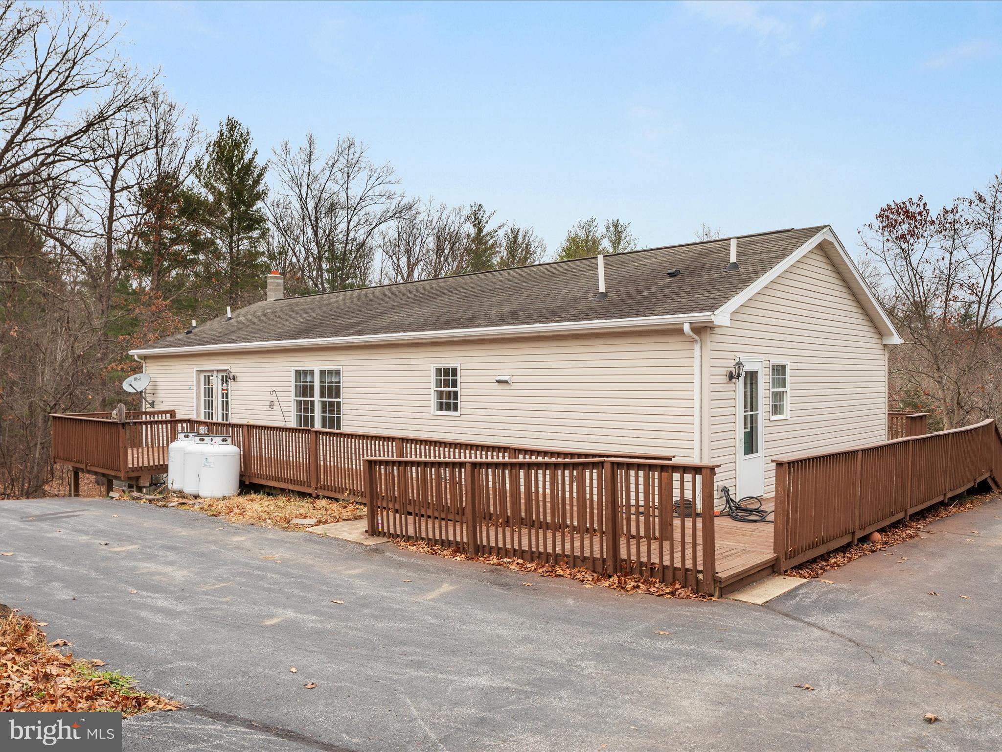 VALLEY ACRES - Residential