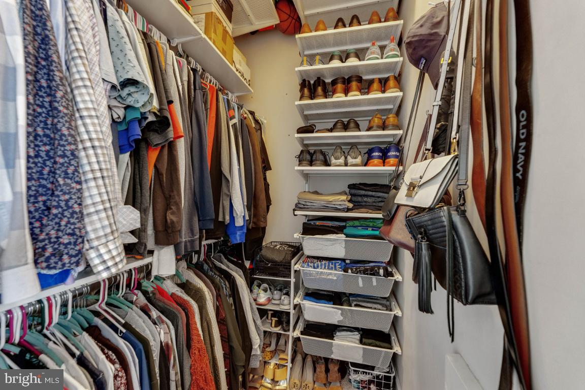 SILVERTON CODM - Residential Lease