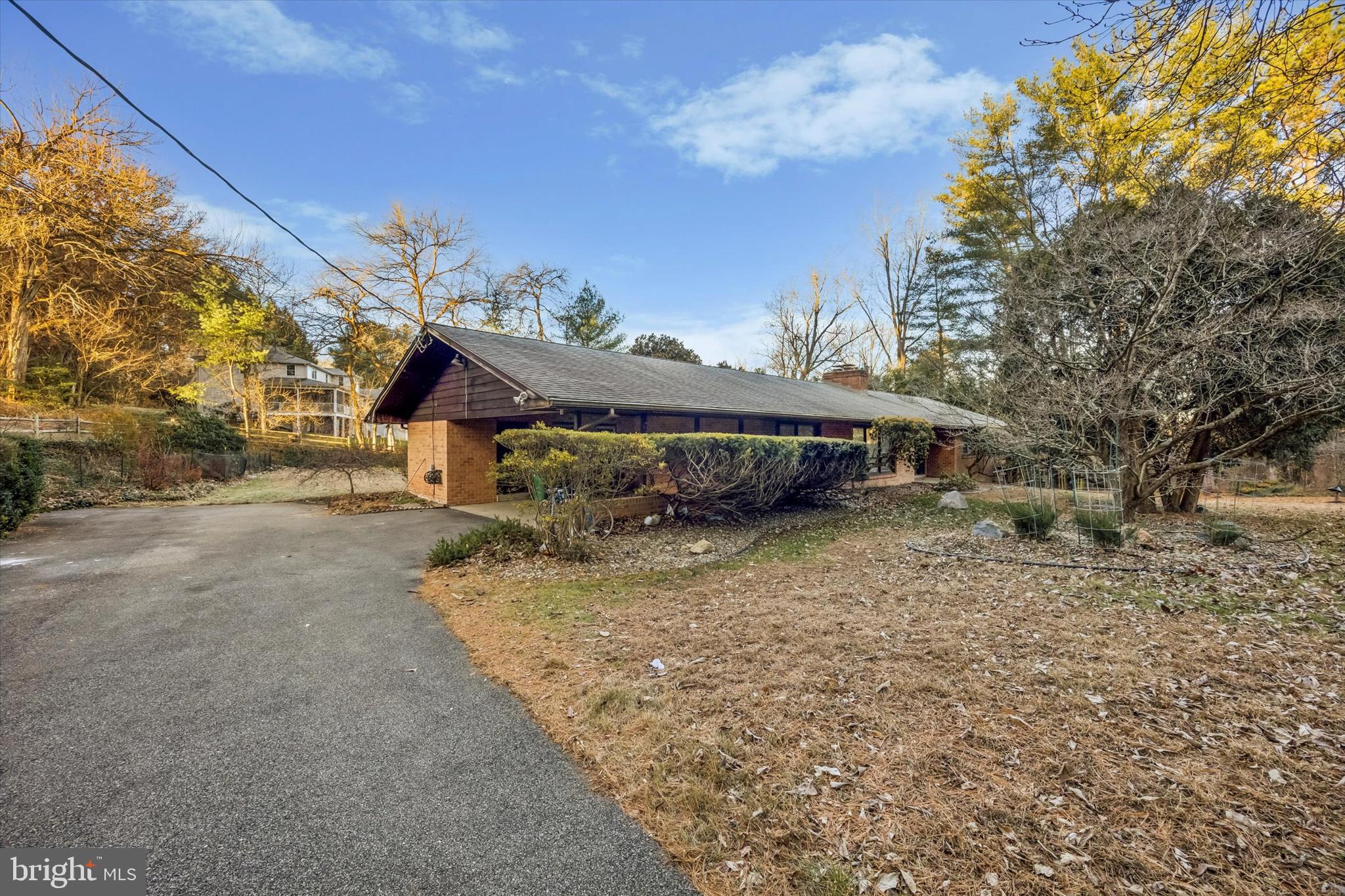 HOPKINS ESTATES - Residential