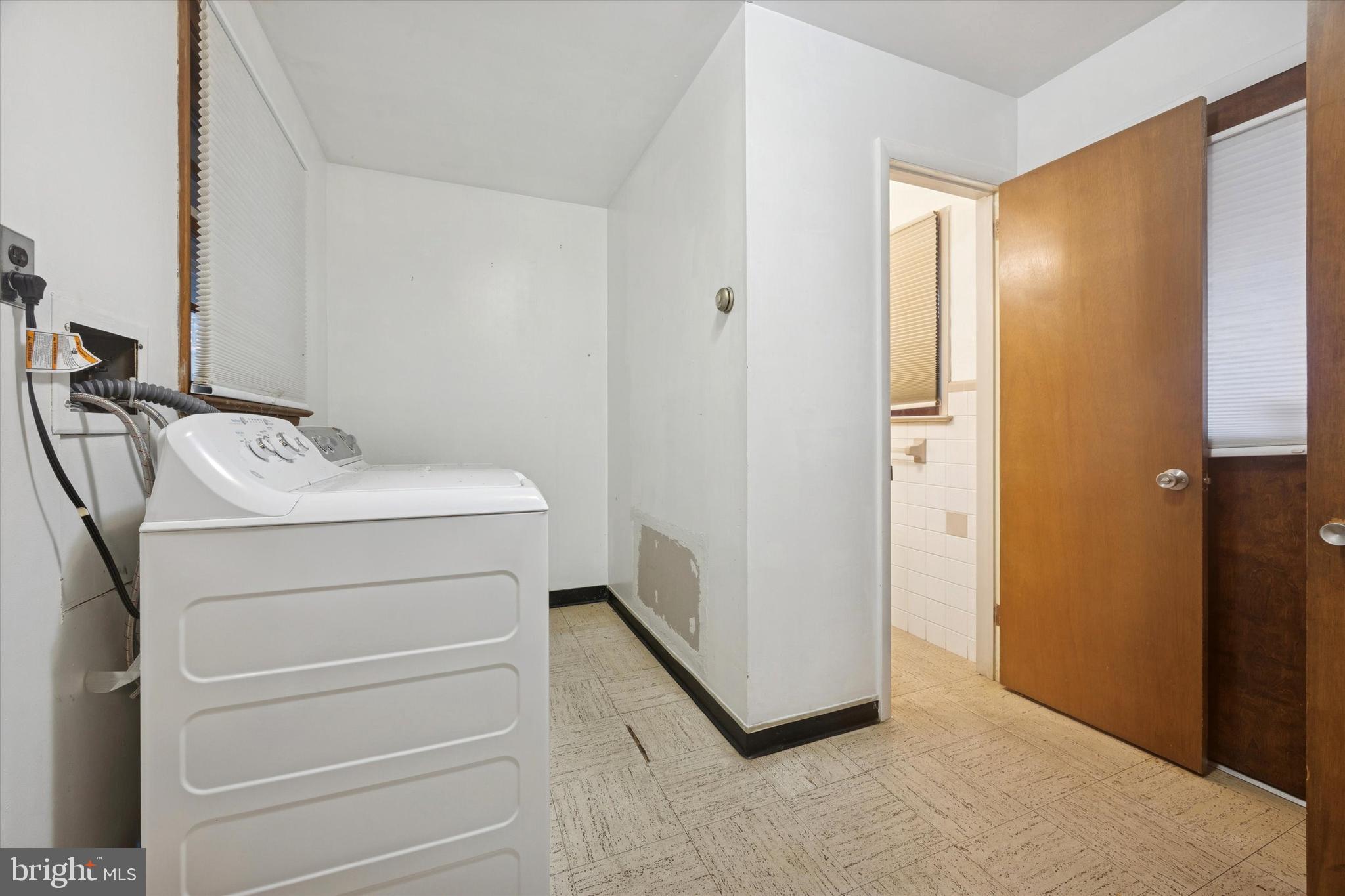 HOPKINS ESTATES - Residential