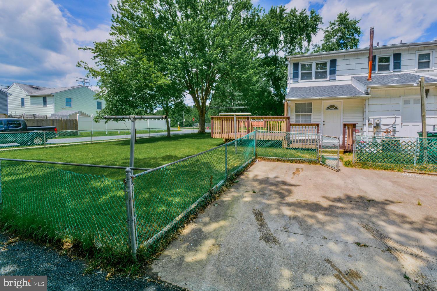 OXFORD ACRES - Residential