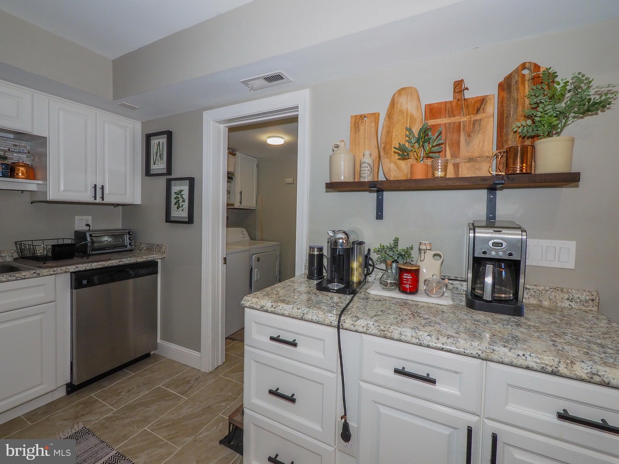 OXFORD ACRES - Residential