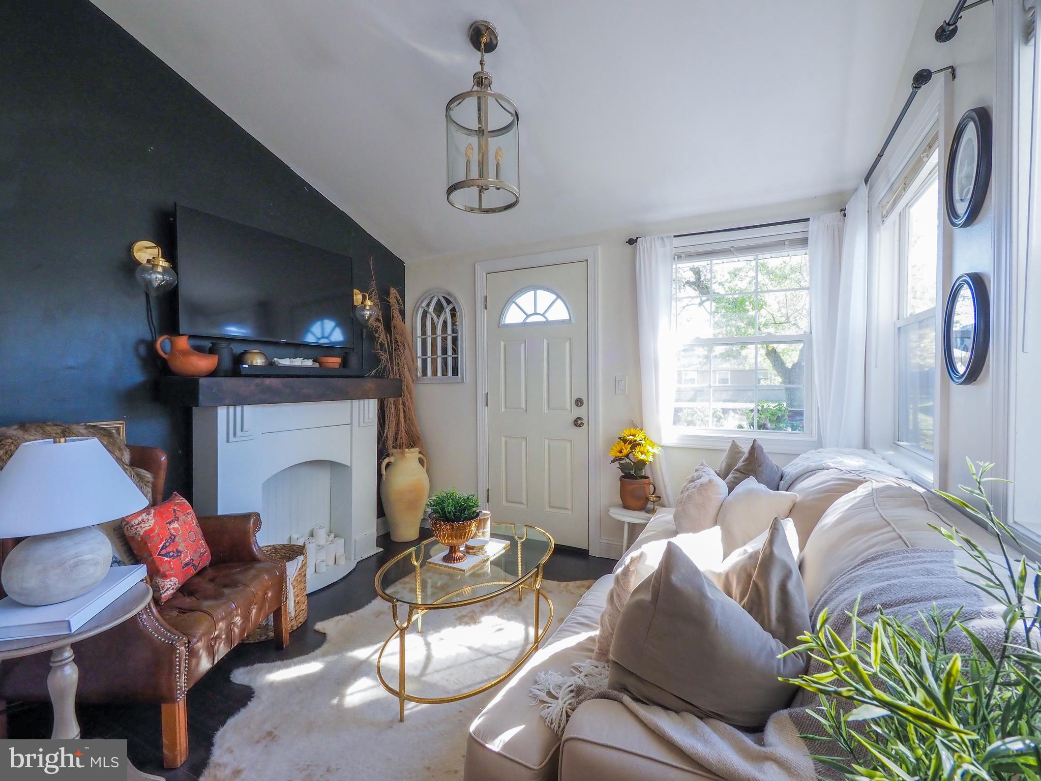 OXFORD ACRES - Residential