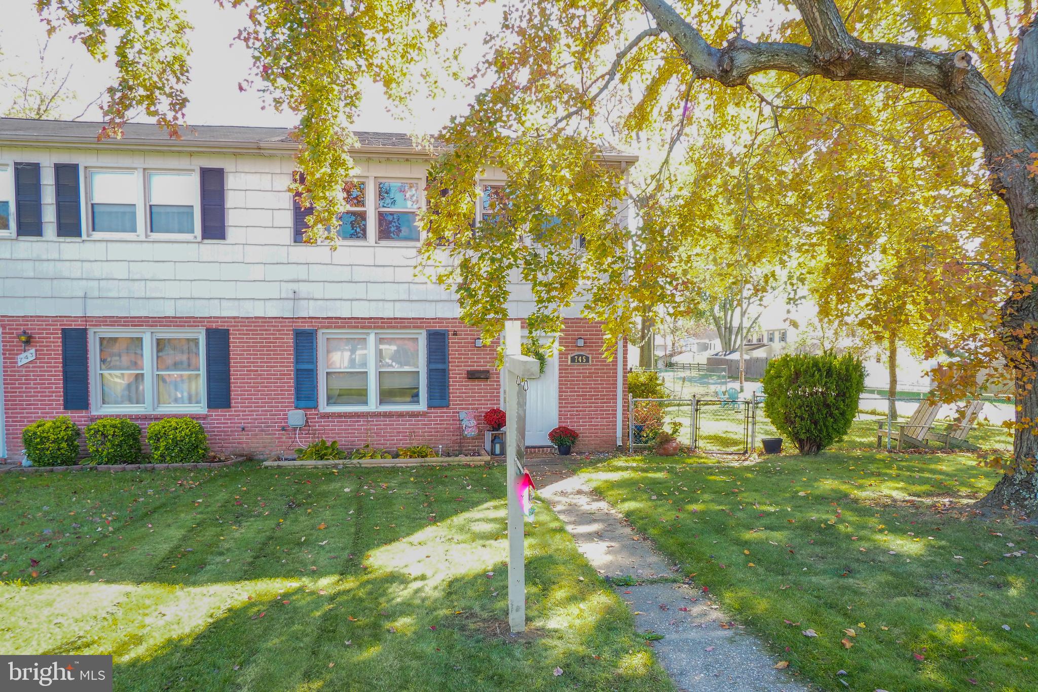 OXFORD ACRES - Residential