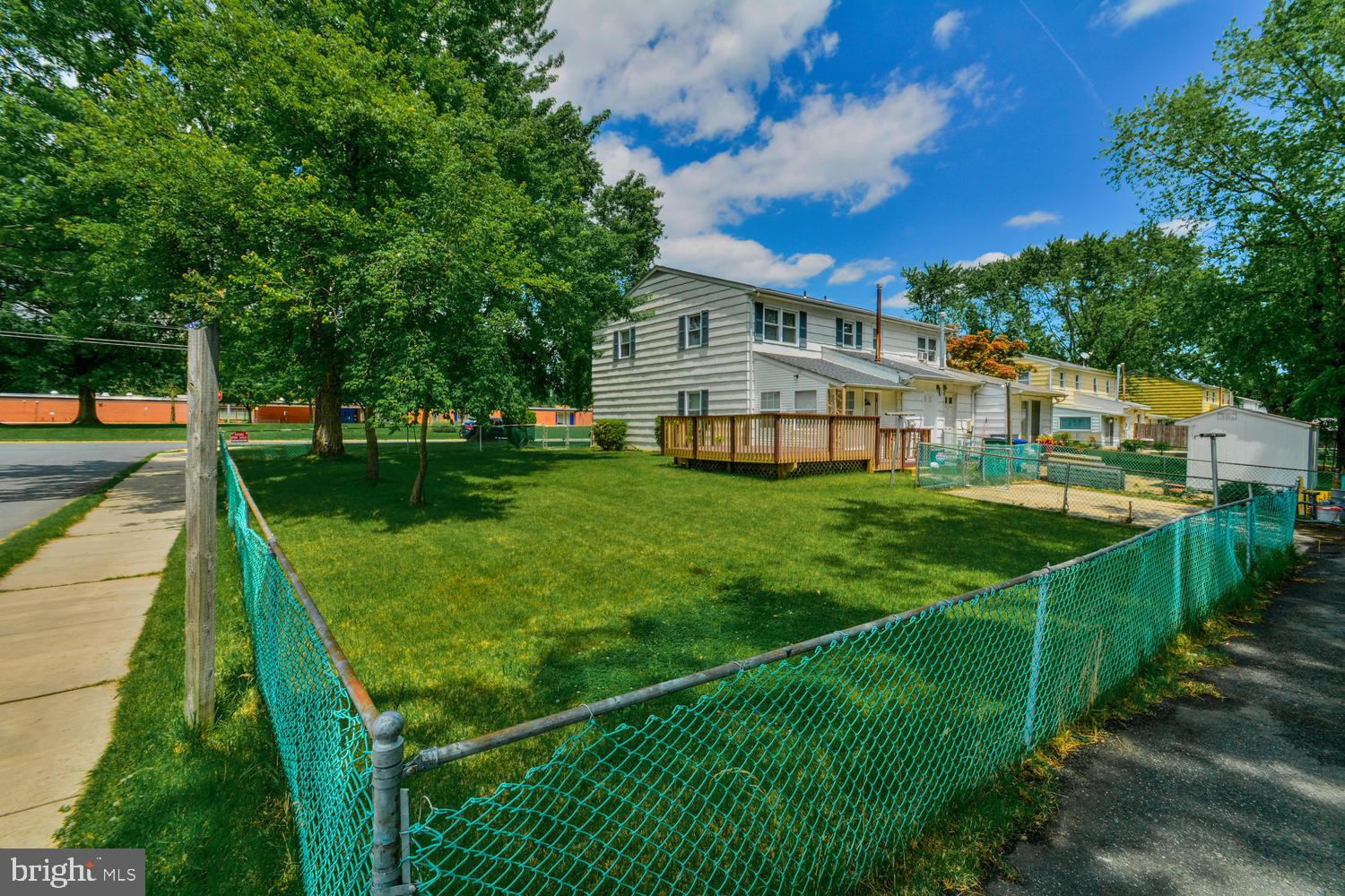 OXFORD ACRES - Residential