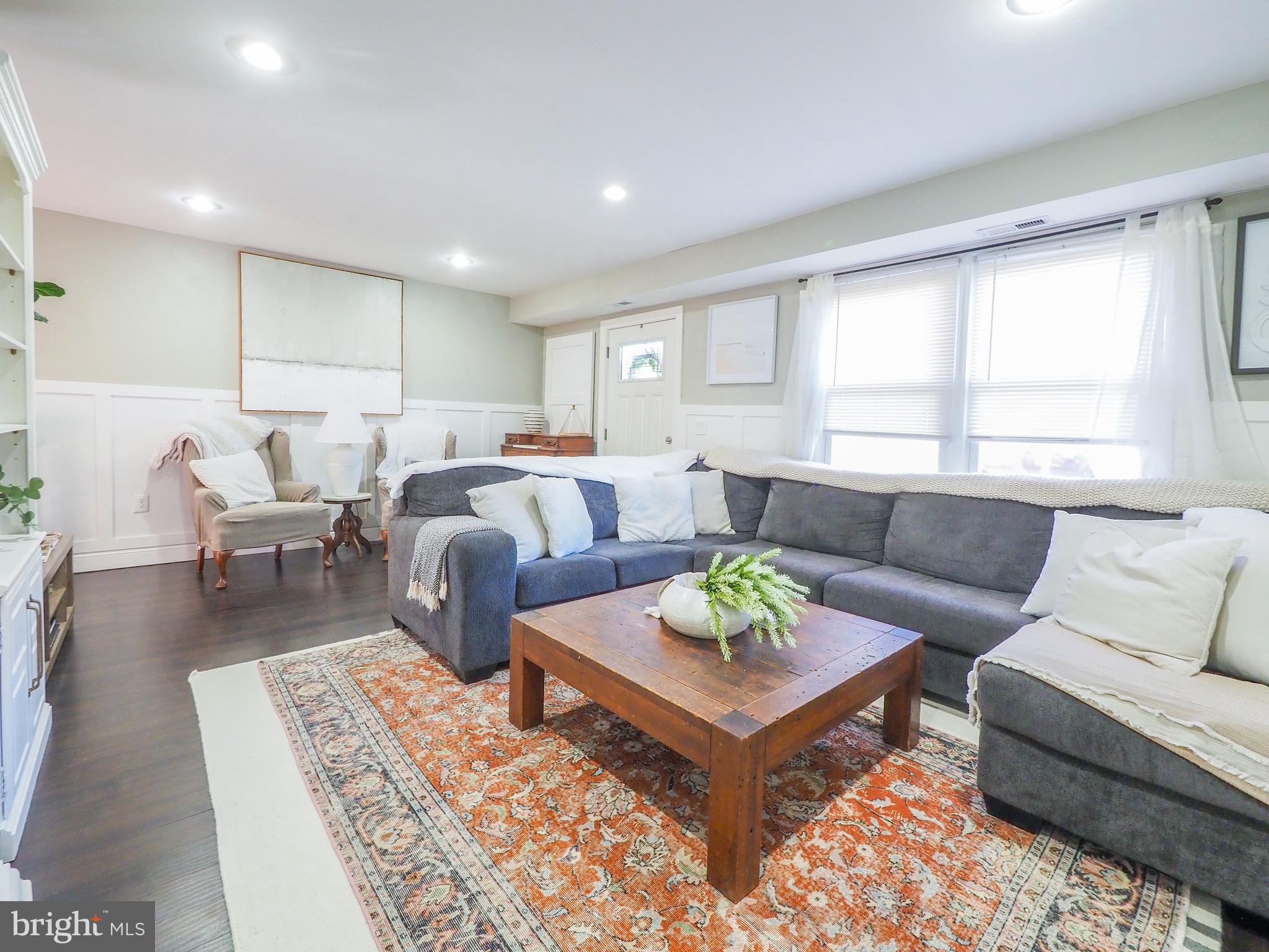 OXFORD ACRES - Residential