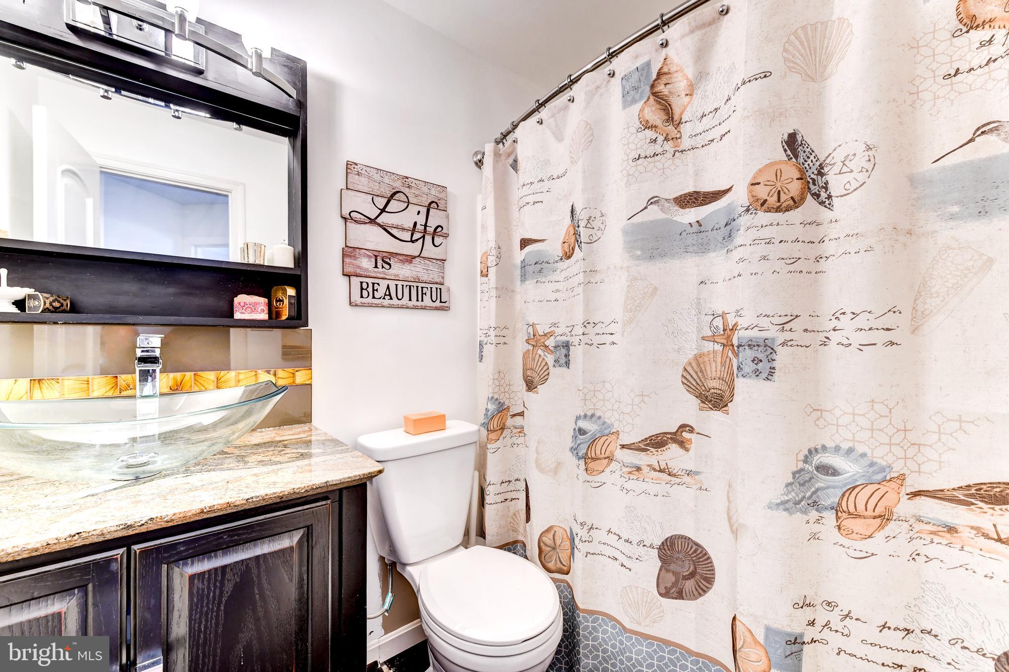 HILLWOOD - Residential Lease