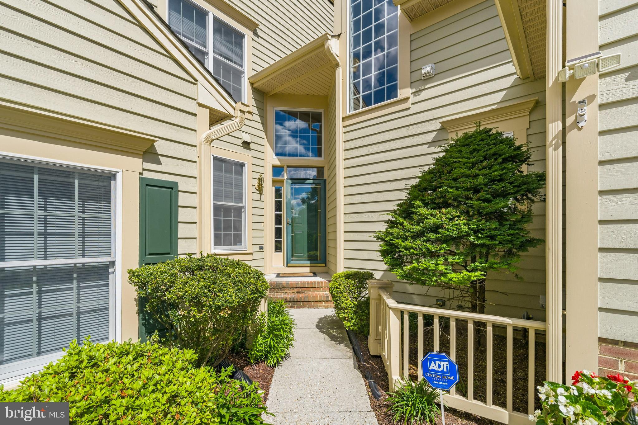 5177 HARPERS FARM ROAD