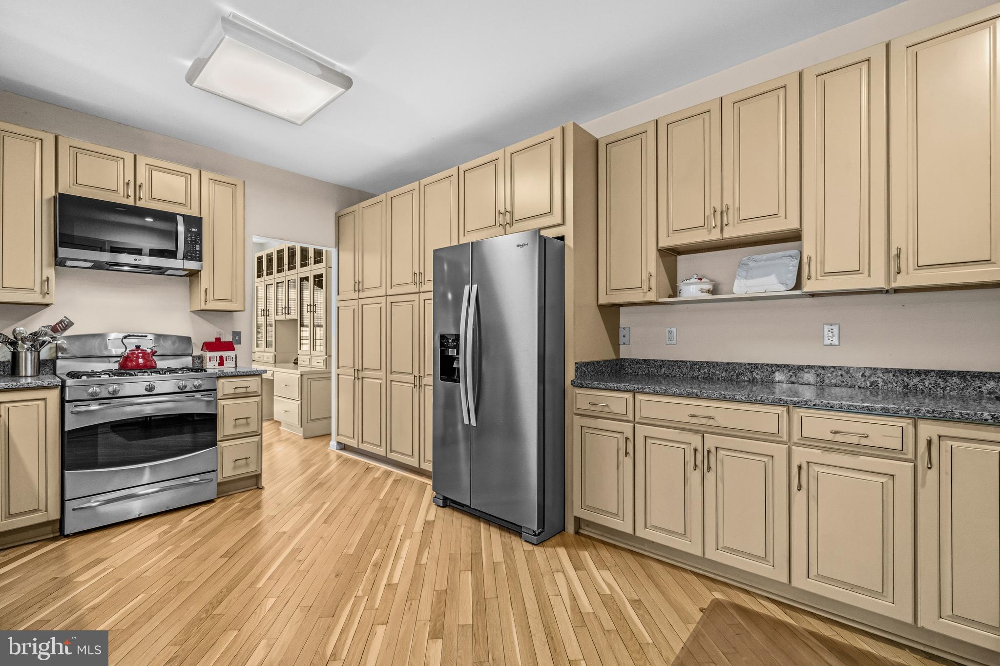 VILLAGE OF HARPERS CHOICE - Residential