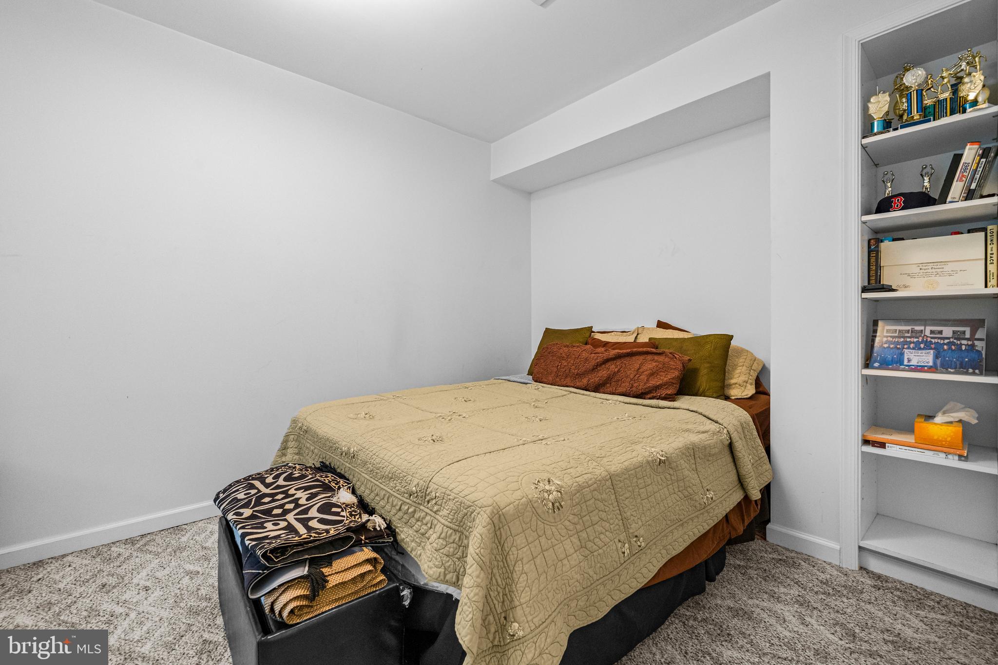 VILLAGE OF HARPERS CHOICE - Residential