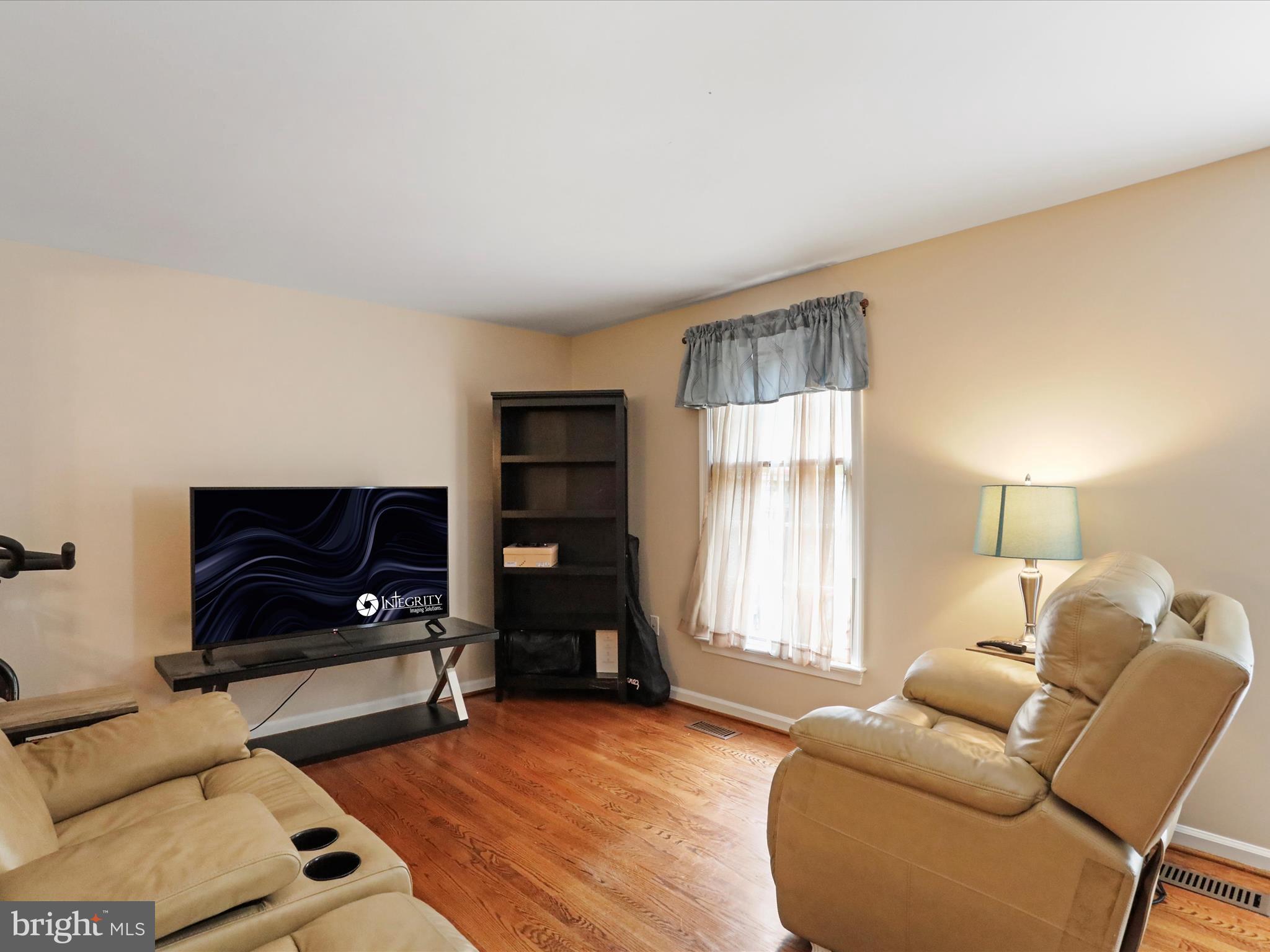 WATERSIDE - Residential