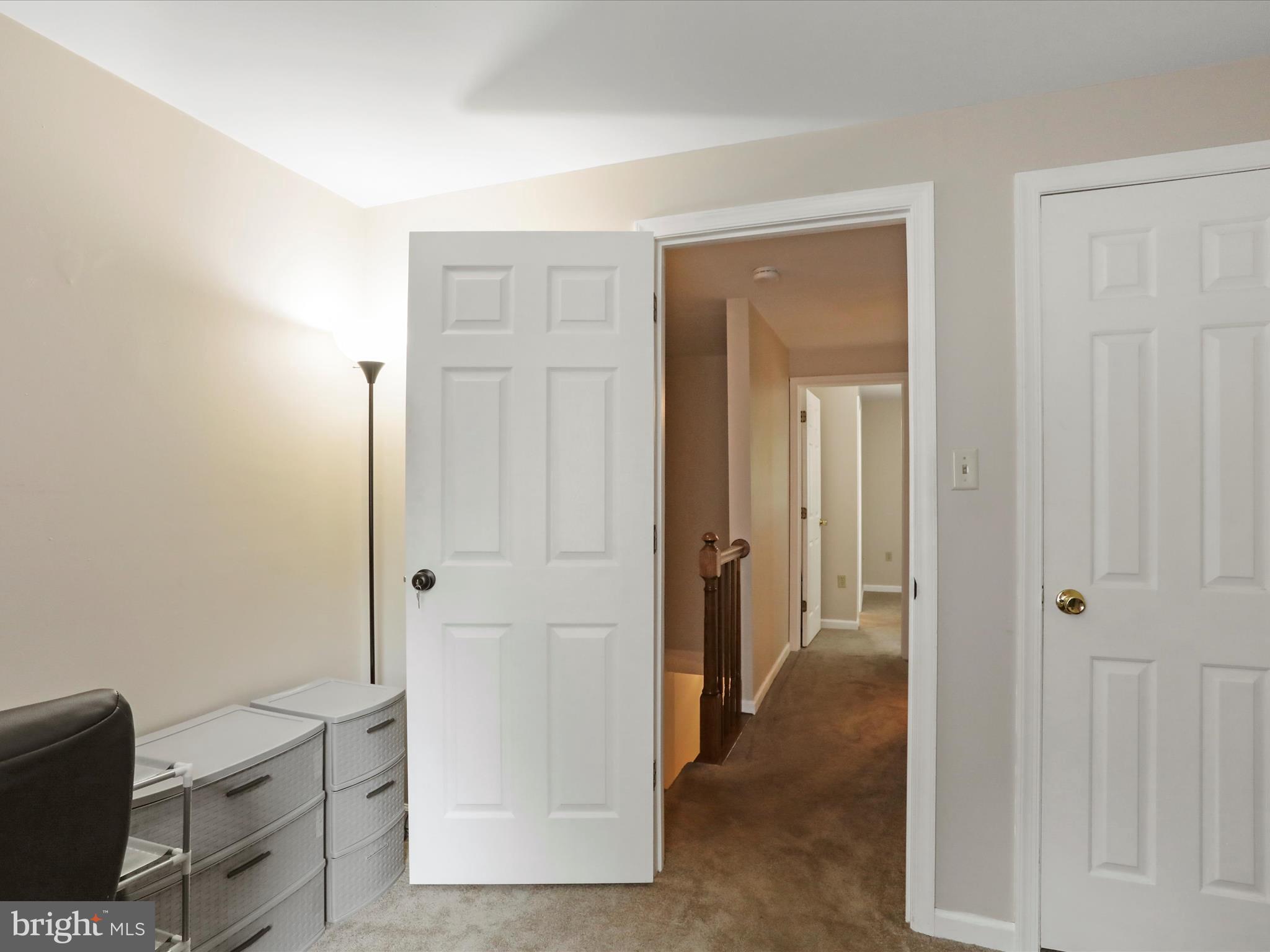 WATERSIDE - Residential