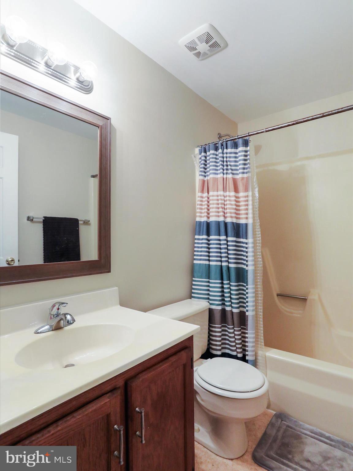 WATERSIDE - Residential