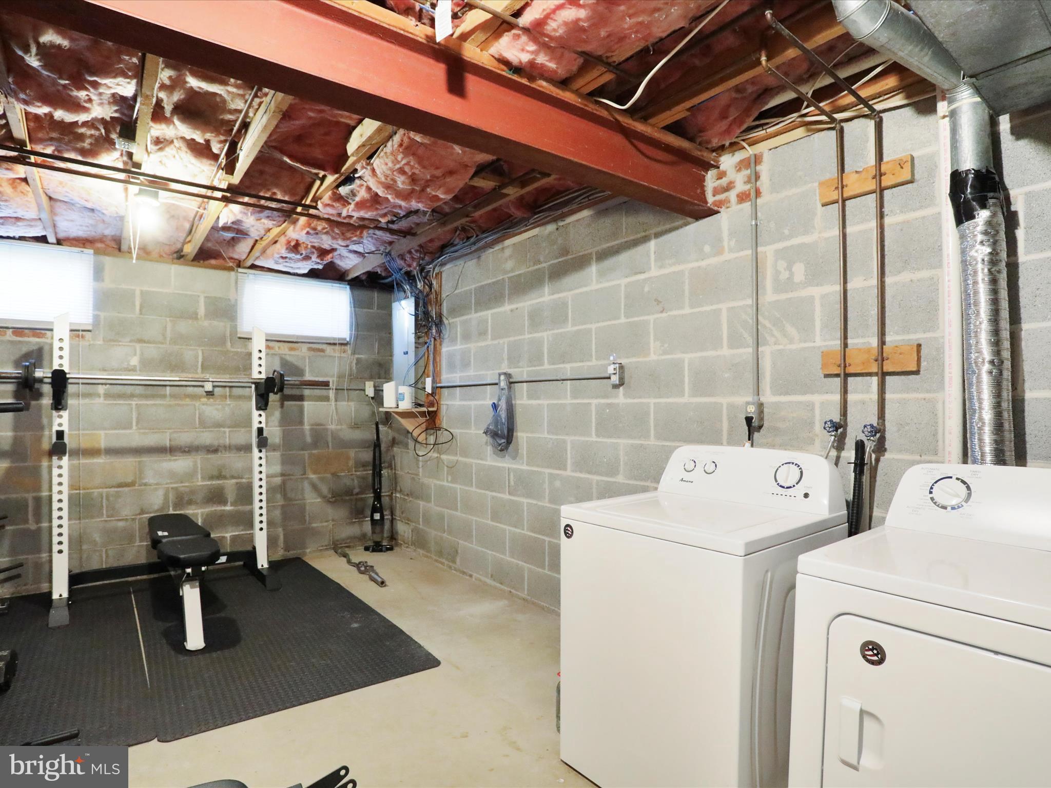 WATERSIDE - Residential