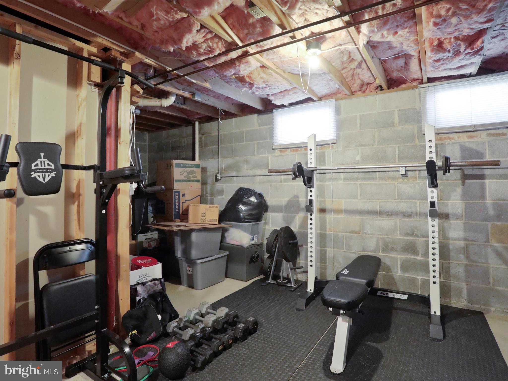 WATERSIDE - Residential