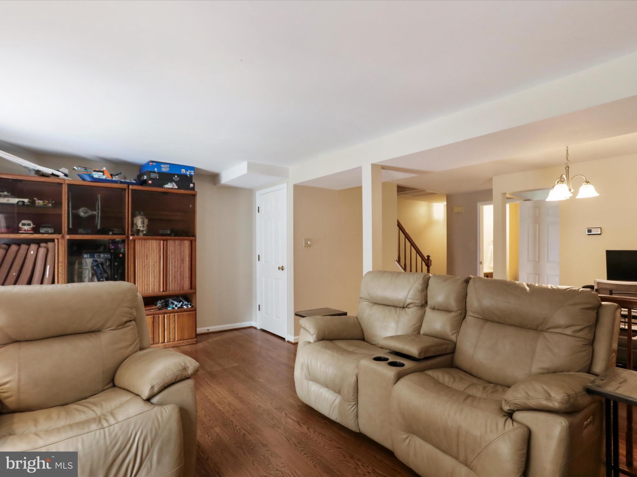 WATERSIDE - Residential