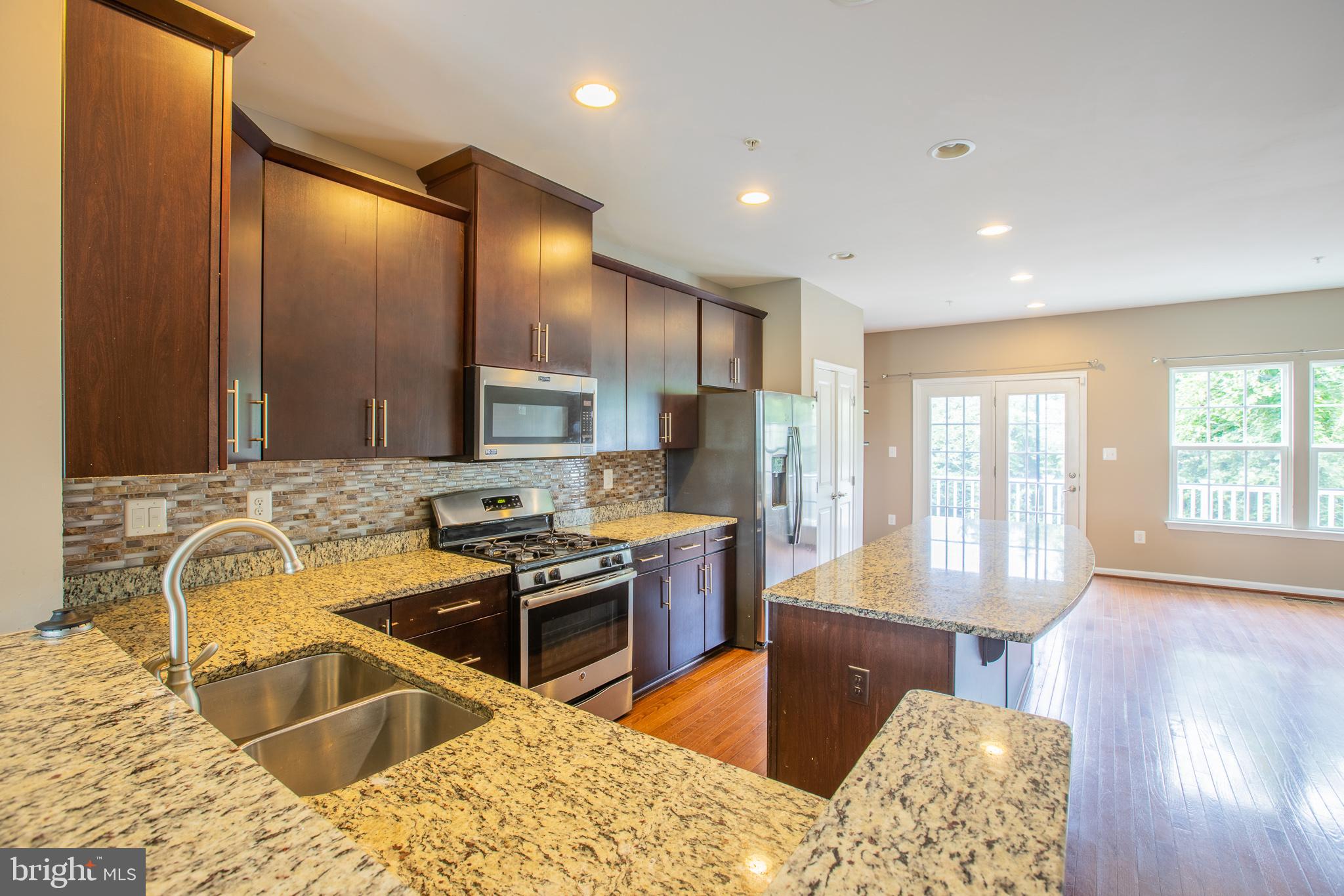 HOWARD SQUARE - Residential Lease