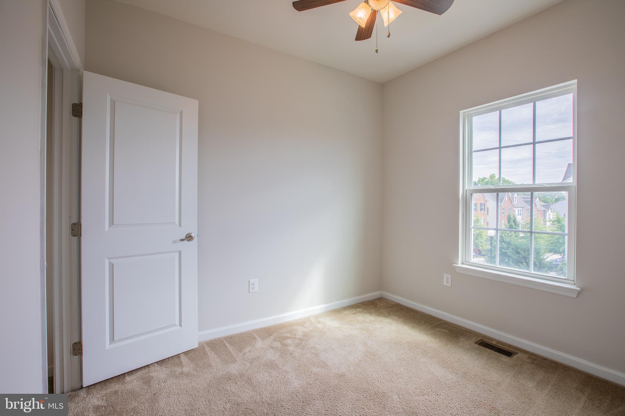 HOWARD SQUARE - Residential Lease