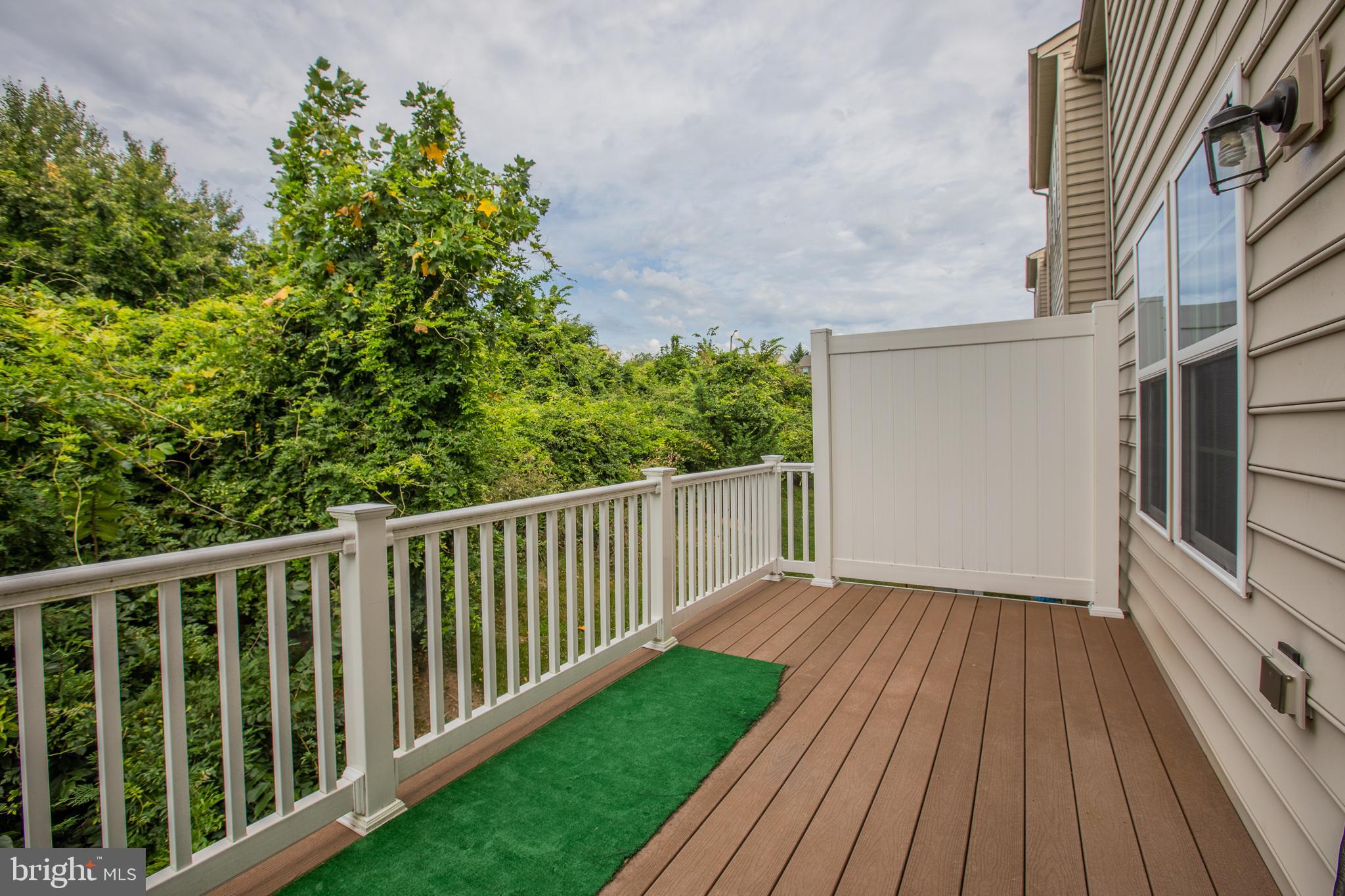 HOWARD SQUARE - Residential Lease