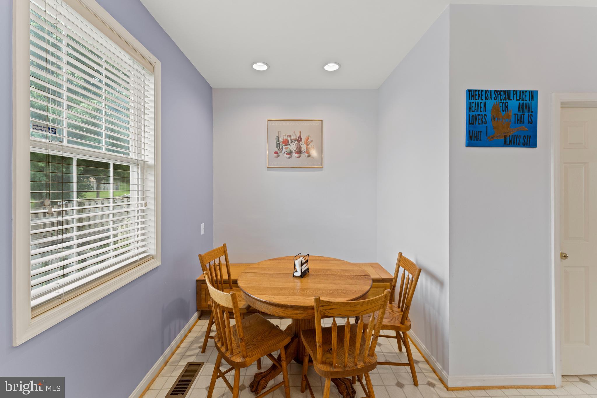 THE MEWS AT MENLOUGH - Residential