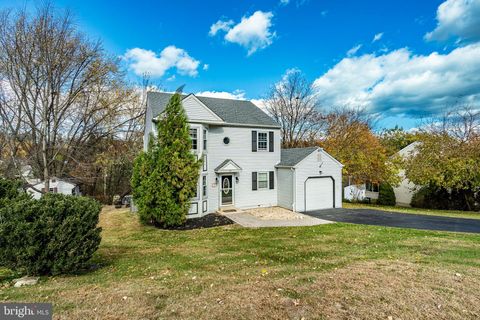 37 LAMBERTS LANE COATESVILLE PA 19320