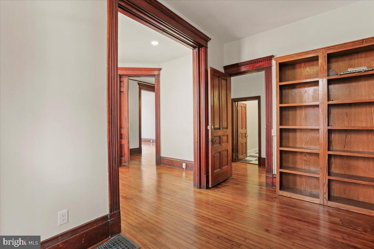 CITY OF MARTINSBURG - Commercial Lease