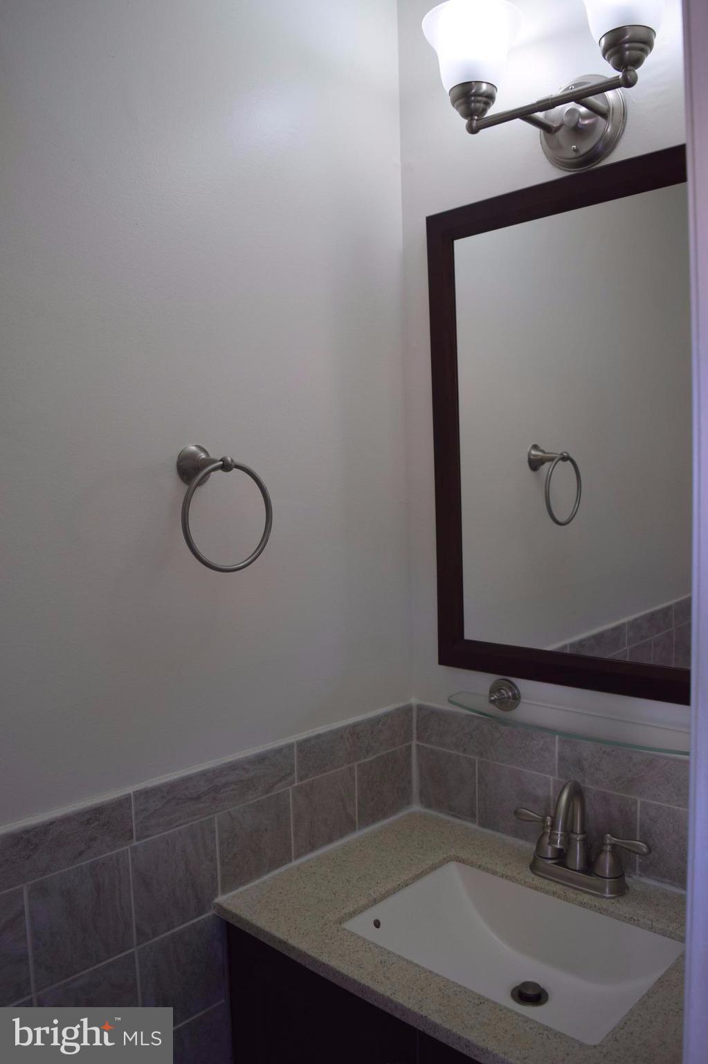 LAKE RIDGE - Residential