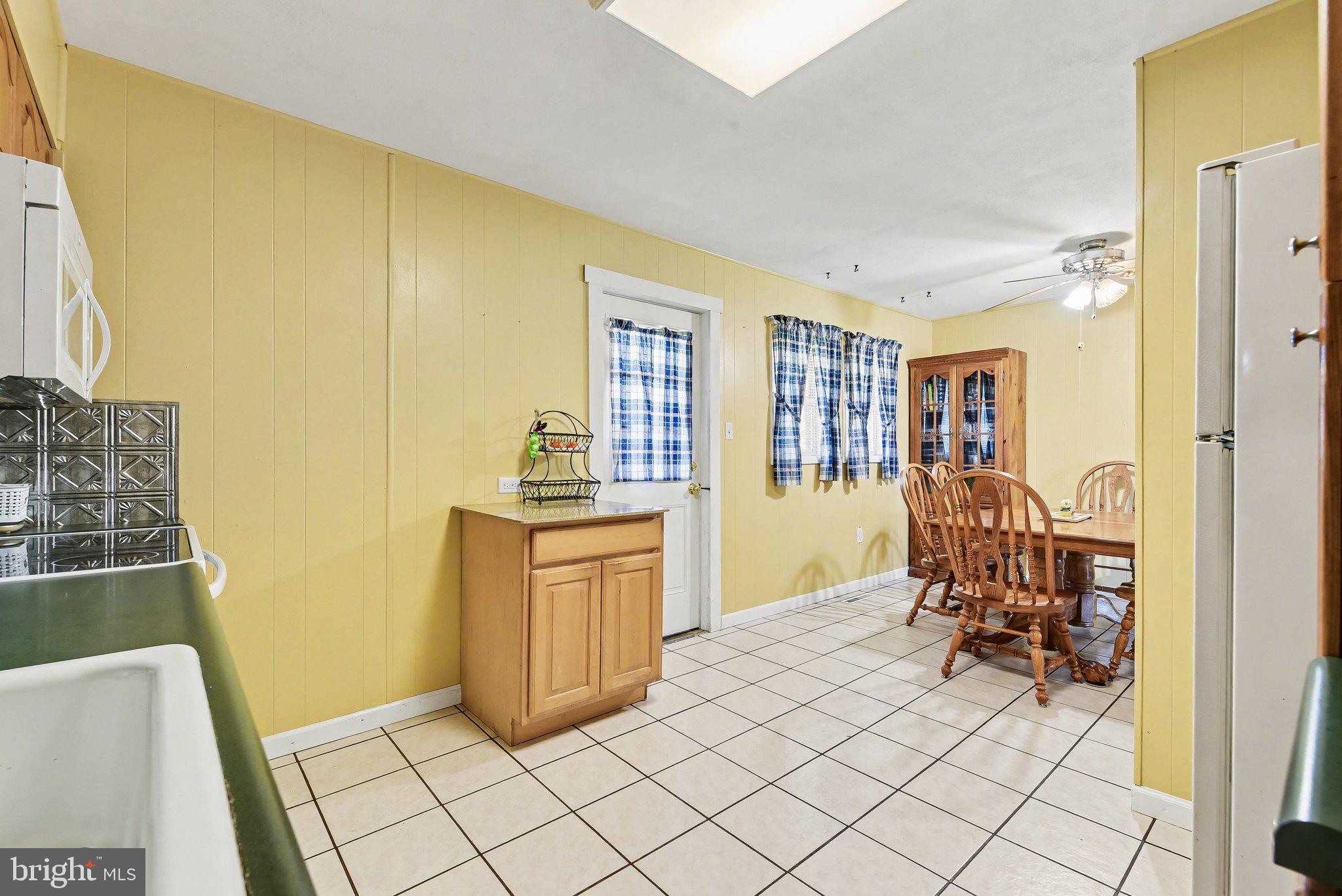 SILVER SPRING - Residential