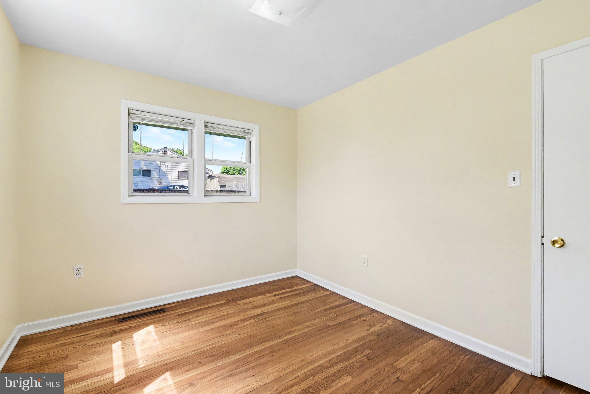SILVER SPRING - Residential