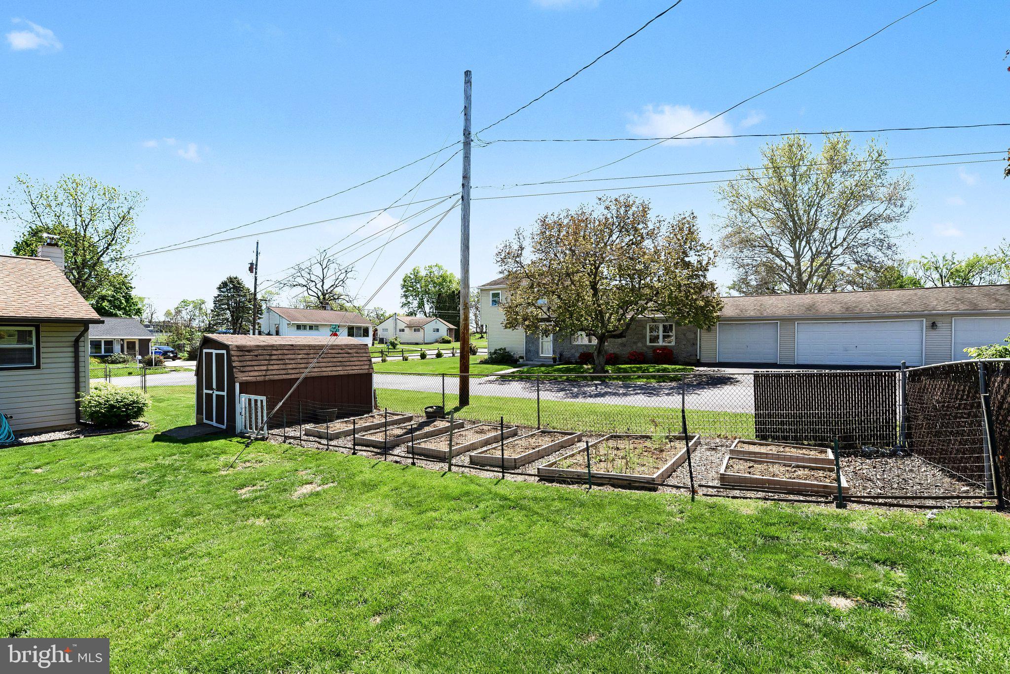 SILVER SPRING - Residential