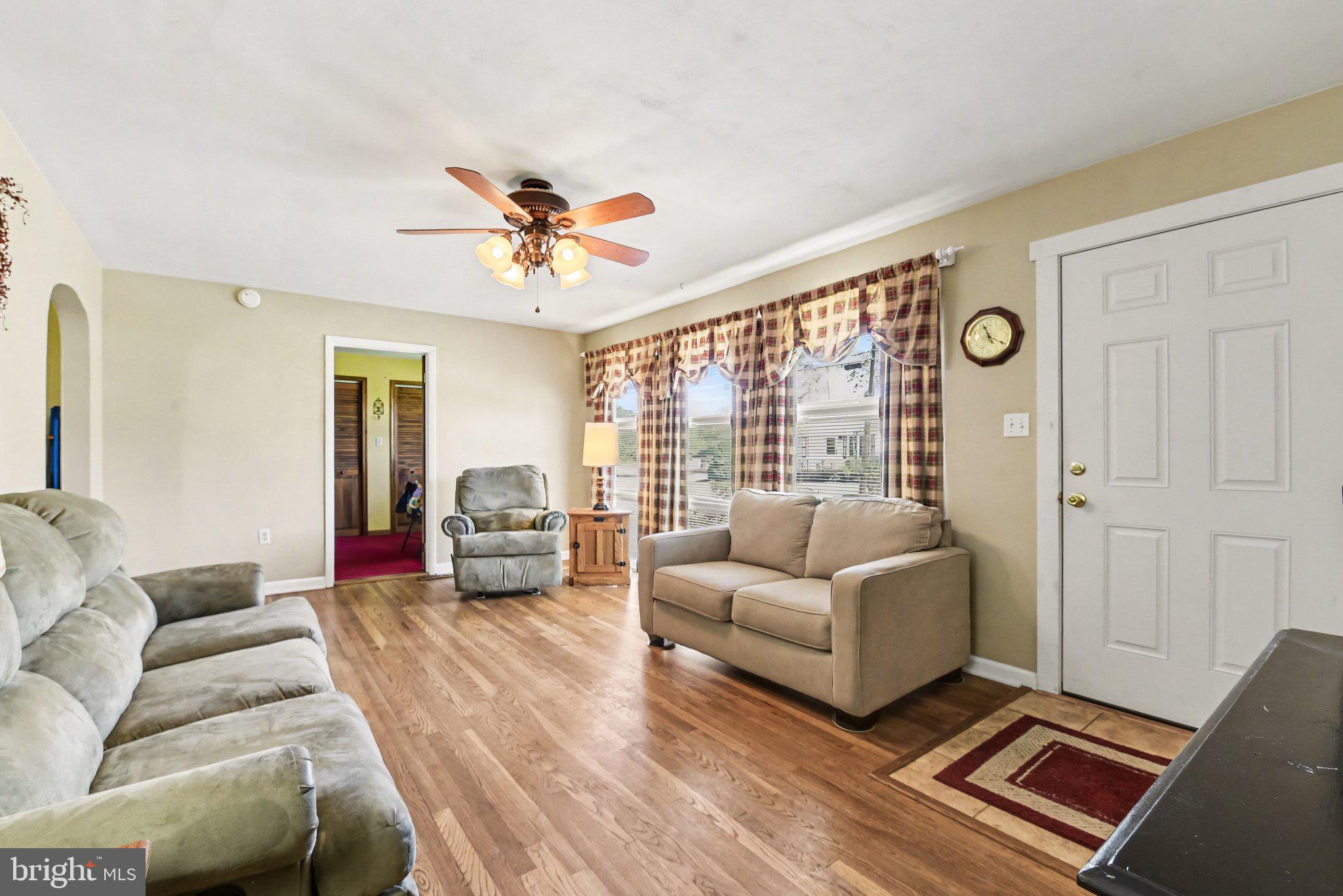 SILVER SPRING - Residential